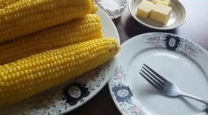 Кукуруза со сливочным маслом