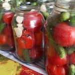 13 рецептов приготовления ассорти из огурцов и помидоров на зиму