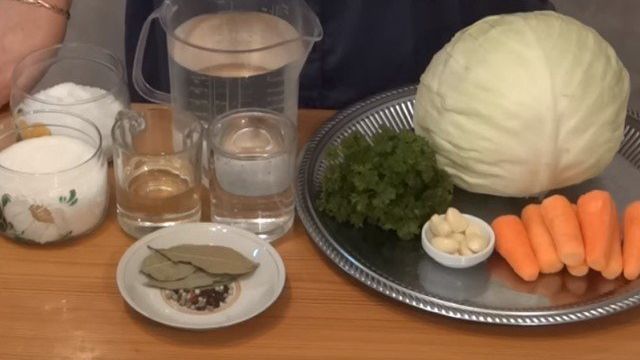 Маринованная капуста с уксусом: пошаговые рецепты с фото для легкого приготовления